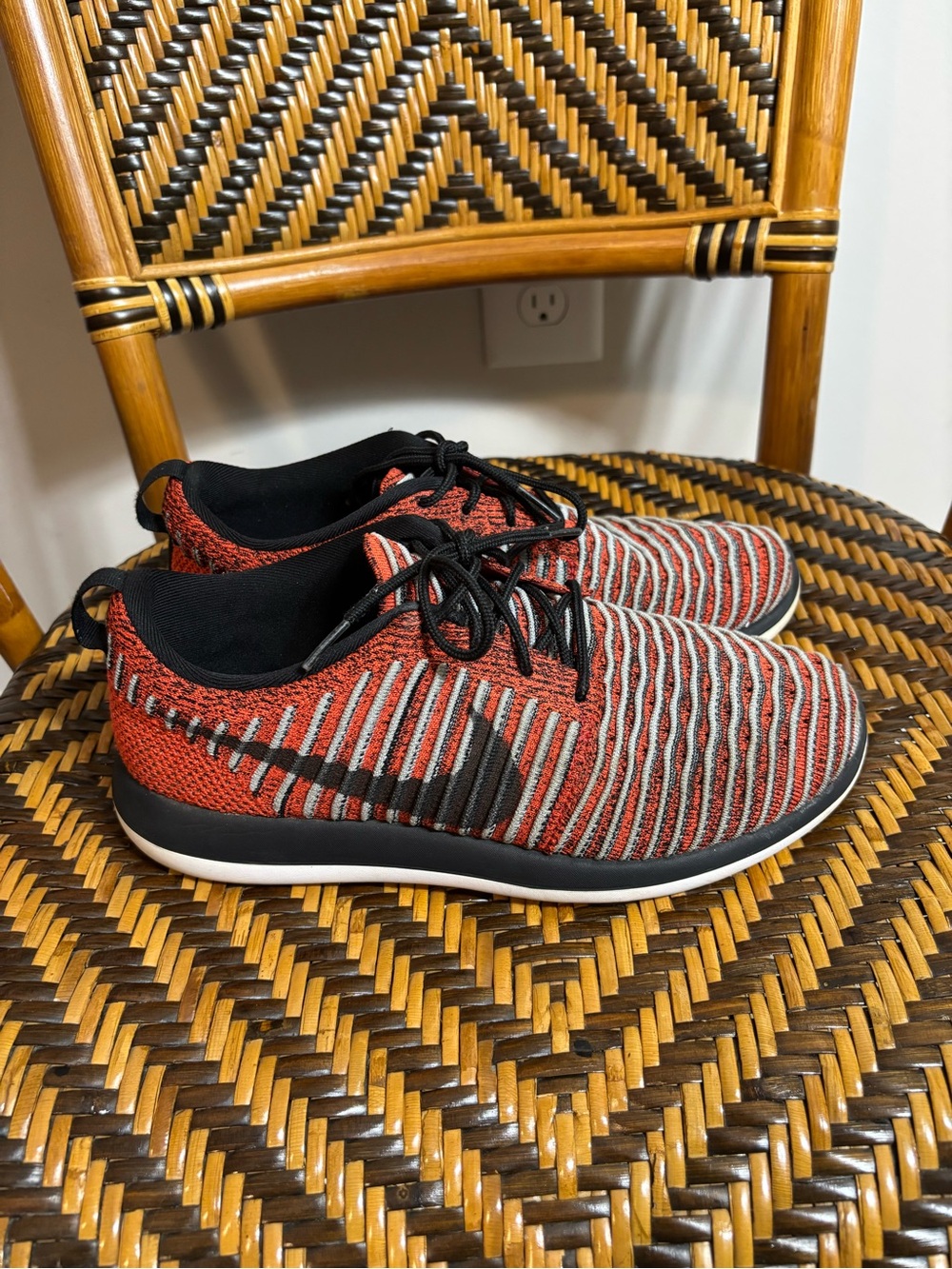 Nike Roshe Two Flyknit GS 'Max Orange' 844619-800